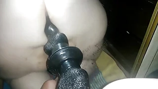 BBW fucks magician dildo