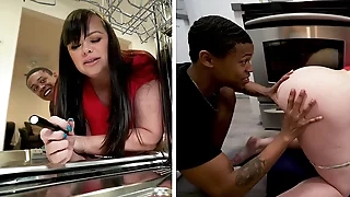 NICHE Breath - Licking My BBW Move Mom Marcy Diamond's Heavy Big Ass&excl;